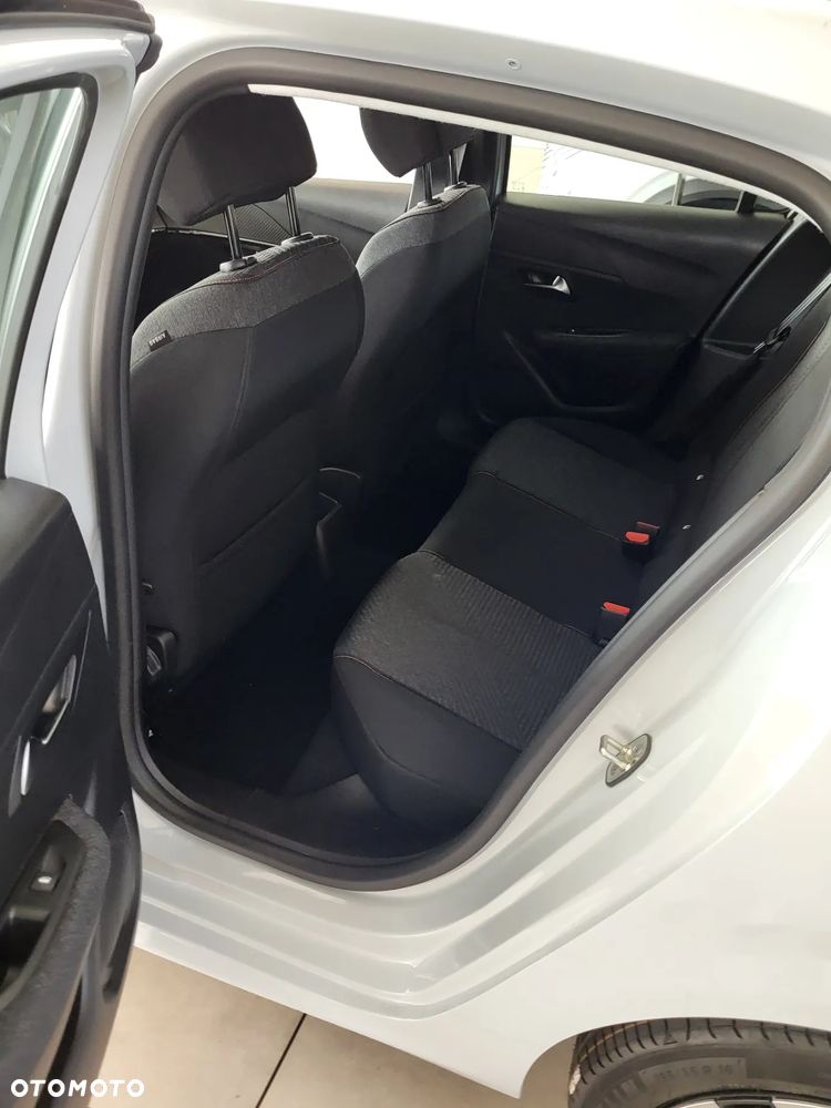 Peugeot 208 1.2 PureTech Style S&S - 5