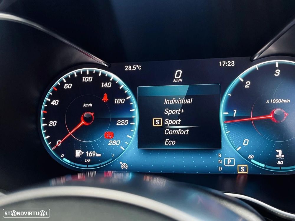 Mercedes-Benz C 220 d Cabrio AMG Line Aut. - 26