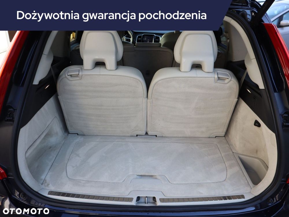 Volvo XC 90 - 25