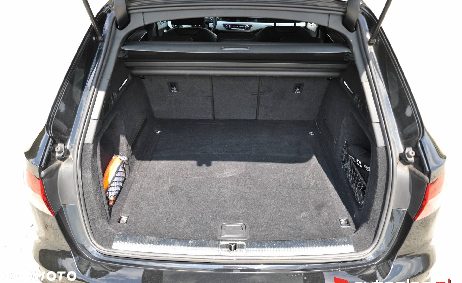 Audi A4 Avant 40 TDI quattro S tronic S line - 9
