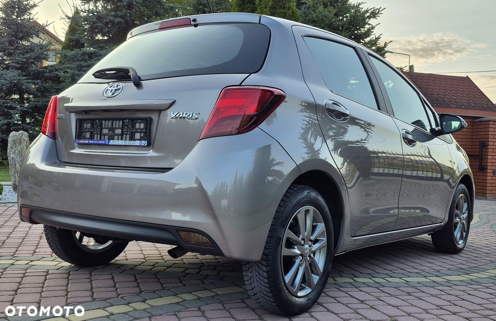 Toyota Yaris 1.33 VVT-i Life - 32