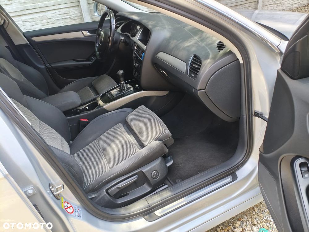 Audi A4 Avant - 19
