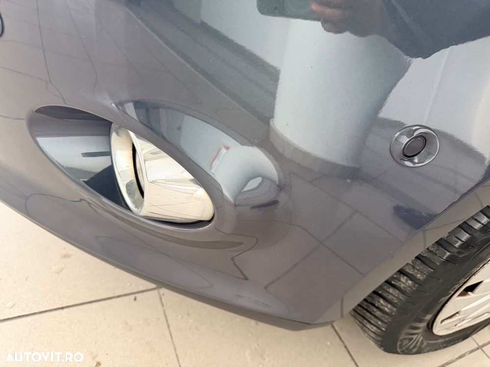 Ford Focus 1.6 TDCI ECOnetic 88g Start-Stopp-System Titanium - 36