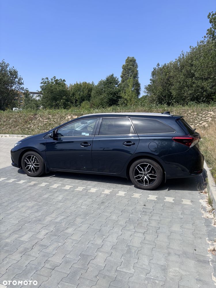 Toyota Auris 1.6 Prestige - 14