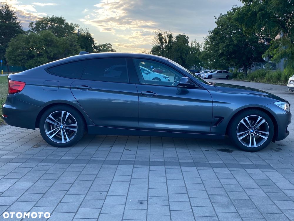 BMW 3GT 320i Sport Line - 10
