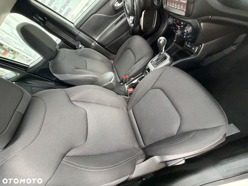 Jeep Renegade - 21
