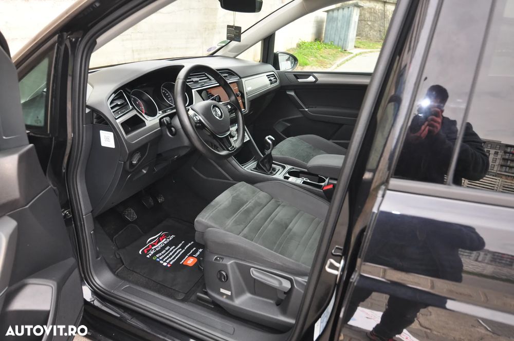 Volkswagen Touran 1.5 TSI ACT OPF Comfortline - 6