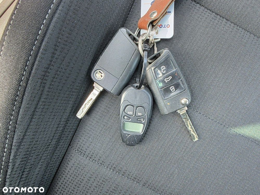 Skoda Superb 2.0 TDI SCR 4x4 Ambition DSG - 19