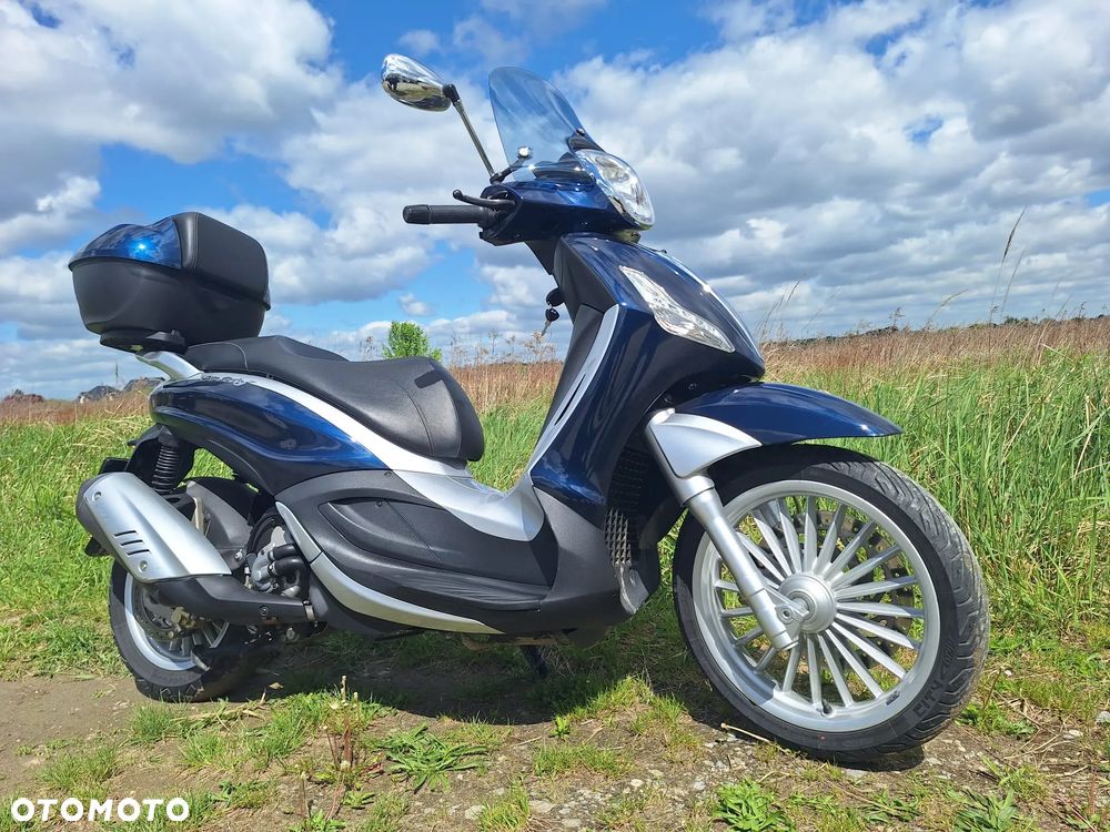 Piaggio Beverly - 1