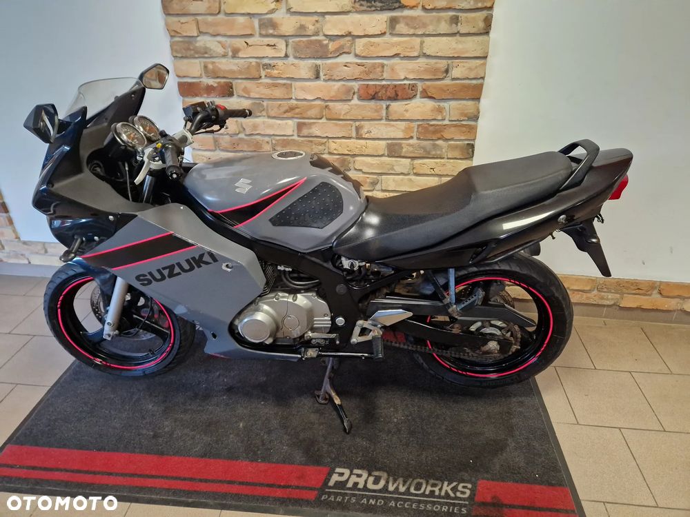 Suzuki GS - 8
