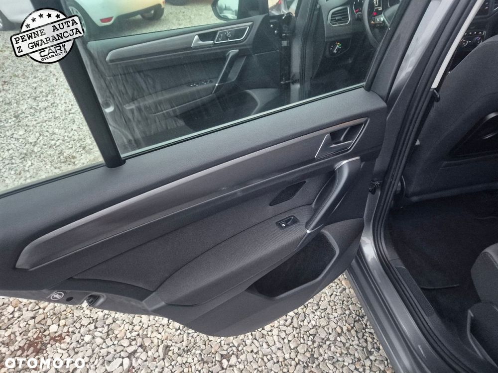Volkswagen Golf Sportsvan - 14
