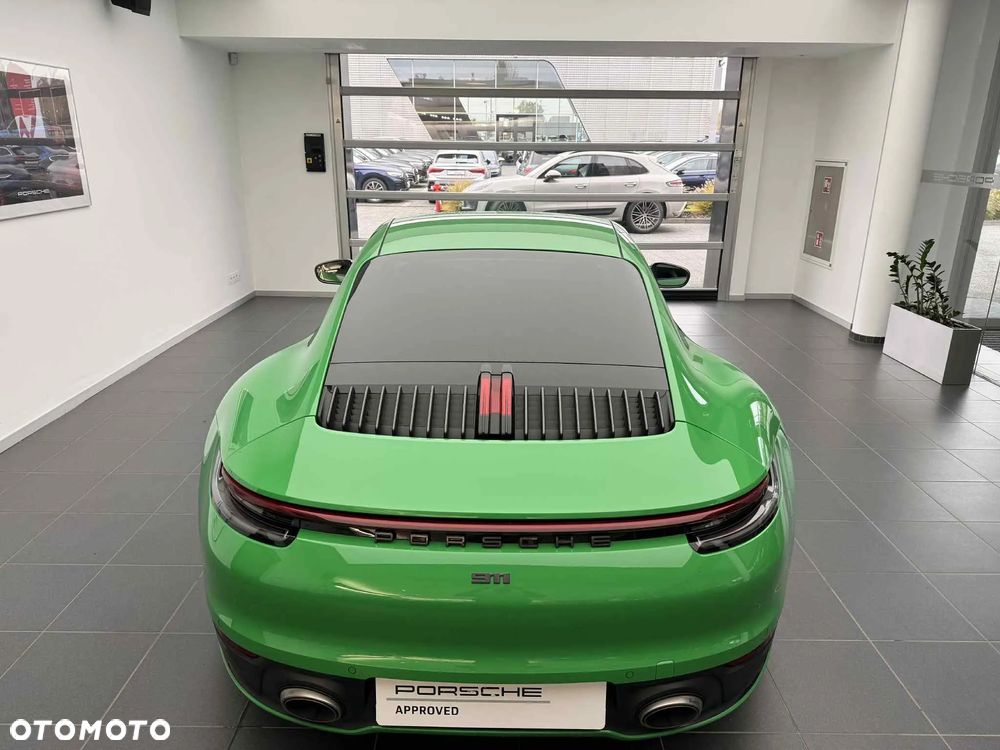 Porsche 911 Carrera T PDK - 10