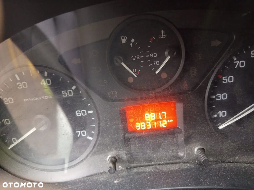 Peugeot Partner II - 3