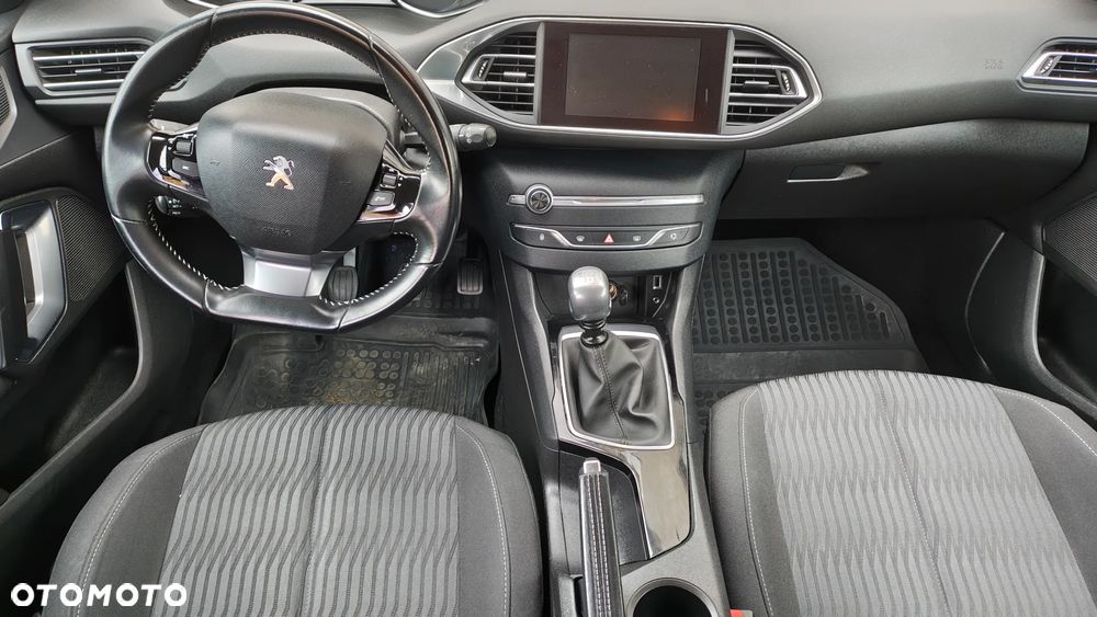 Peugeot 308 1.6 BlueHDi Active S&S - 9