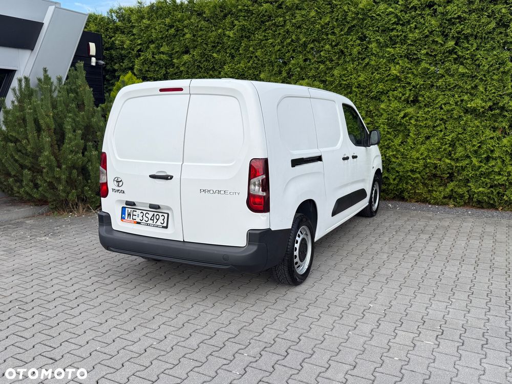 Toyota Proace City - 3
