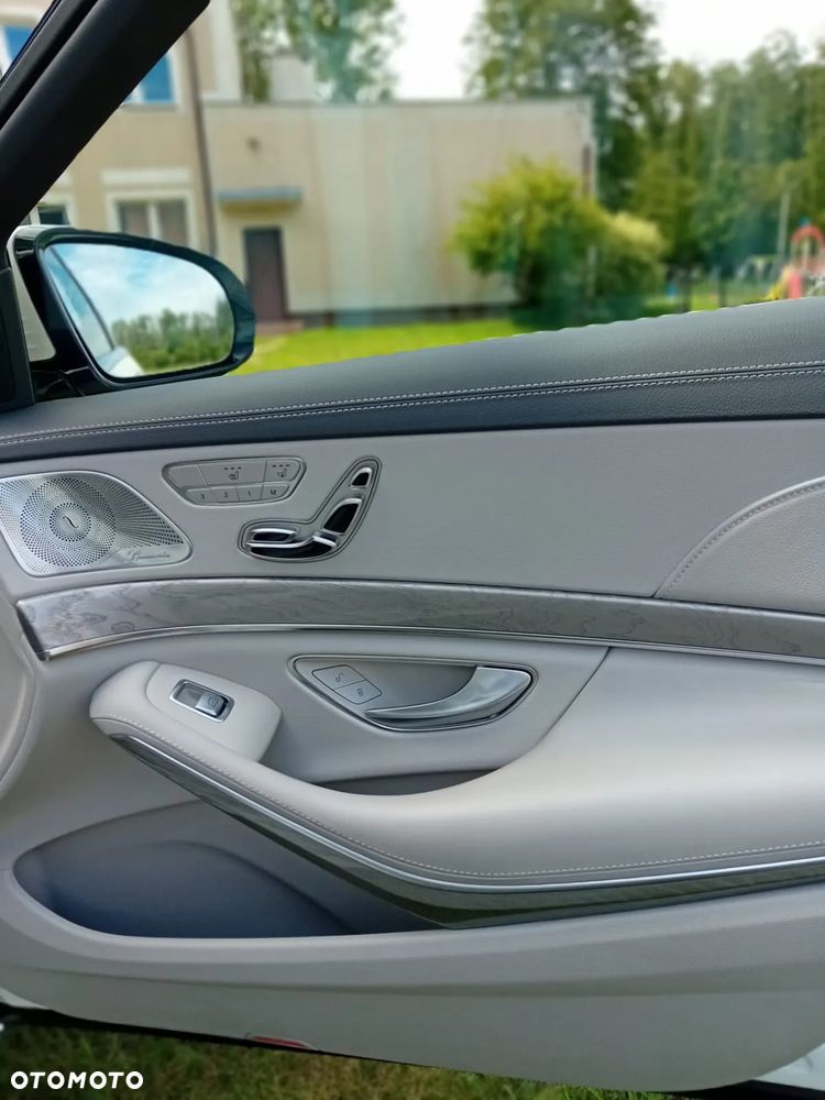 Mercedes-Benz Klasa S 500 4Matic 7G-TRONIC - 24