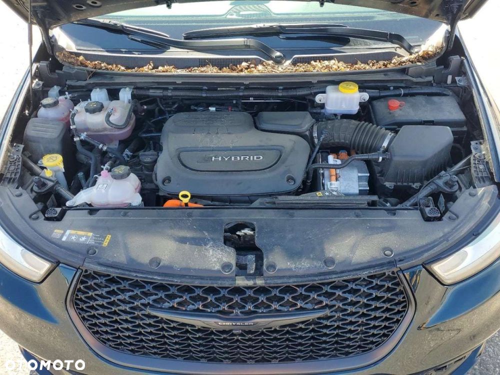 Chrysler Pacifica - 13