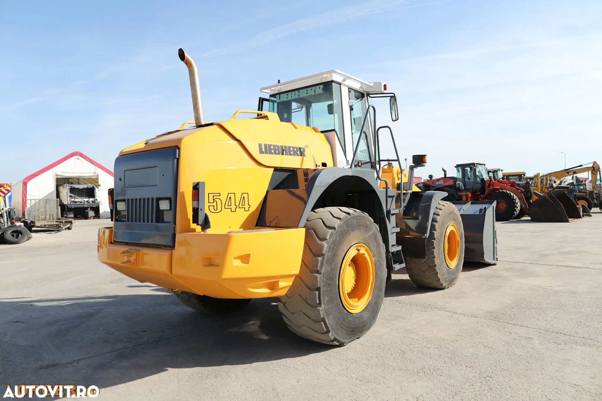 Liebherr L544 - 2