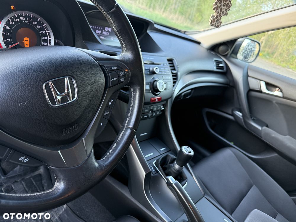 Honda Accord 2.0 Elegance Advantage - 12