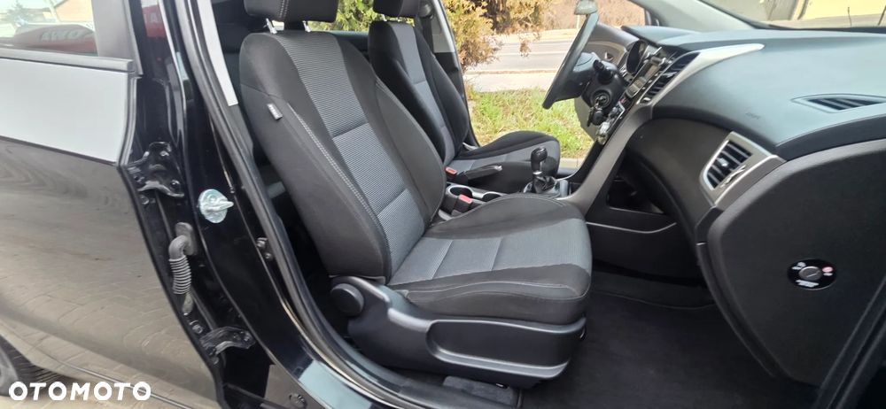 Hyundai i30 1.4 Style - 39