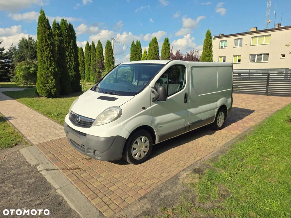 Opel VIVARO - 14