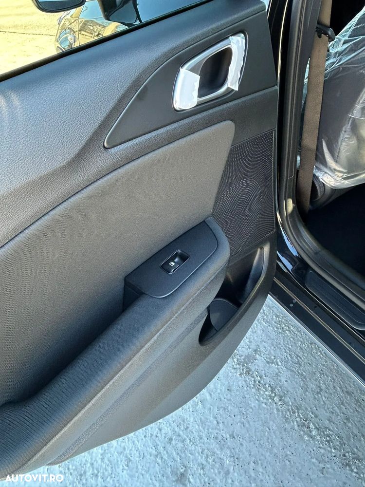 Kia XCeed 1.6 T-GDI 7DCT City - 17