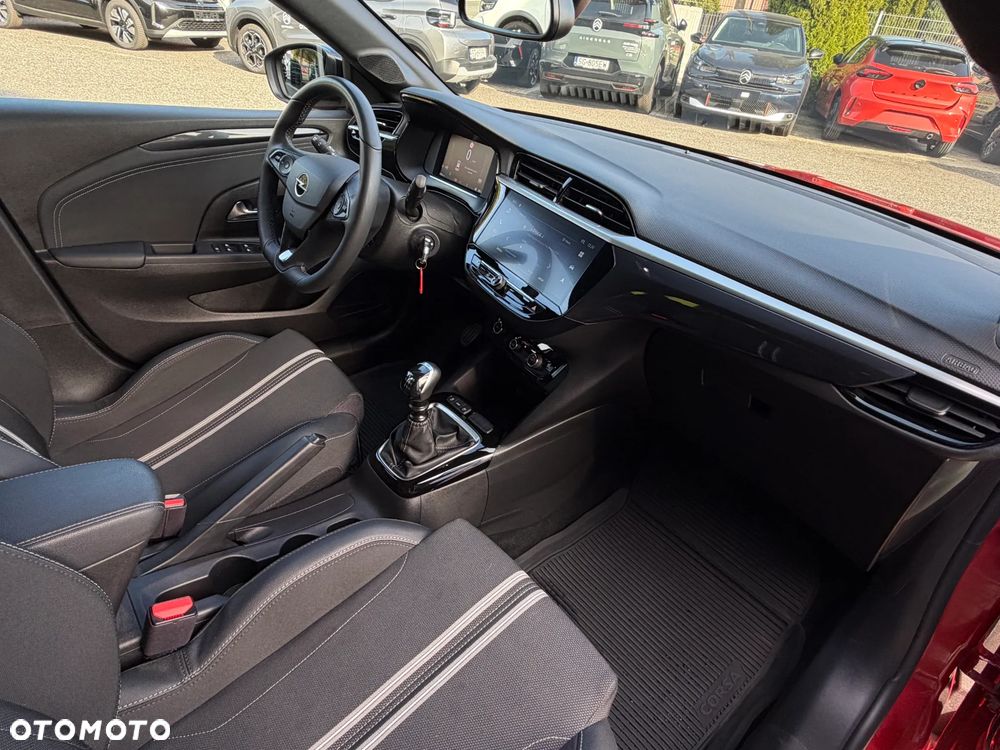 Opel Corsa 1.2 GS S&S - 8