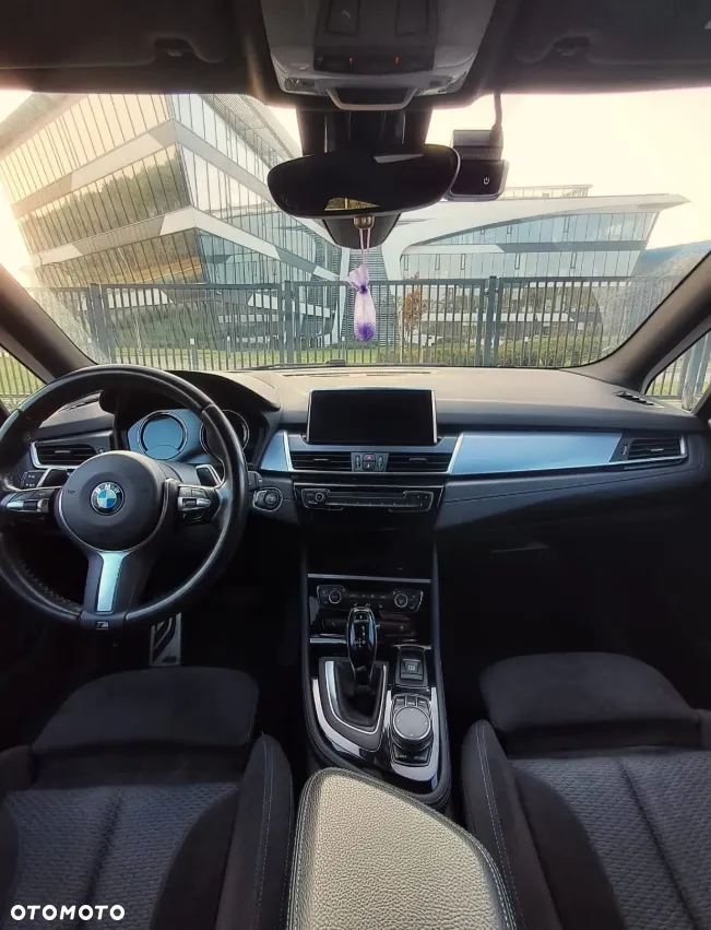 BMW Seria 2 220d xDrive M Sport - 5