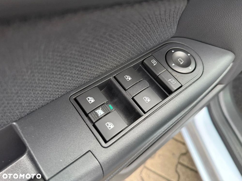 Opel Astra 1.4 Comfort / Cool - 25