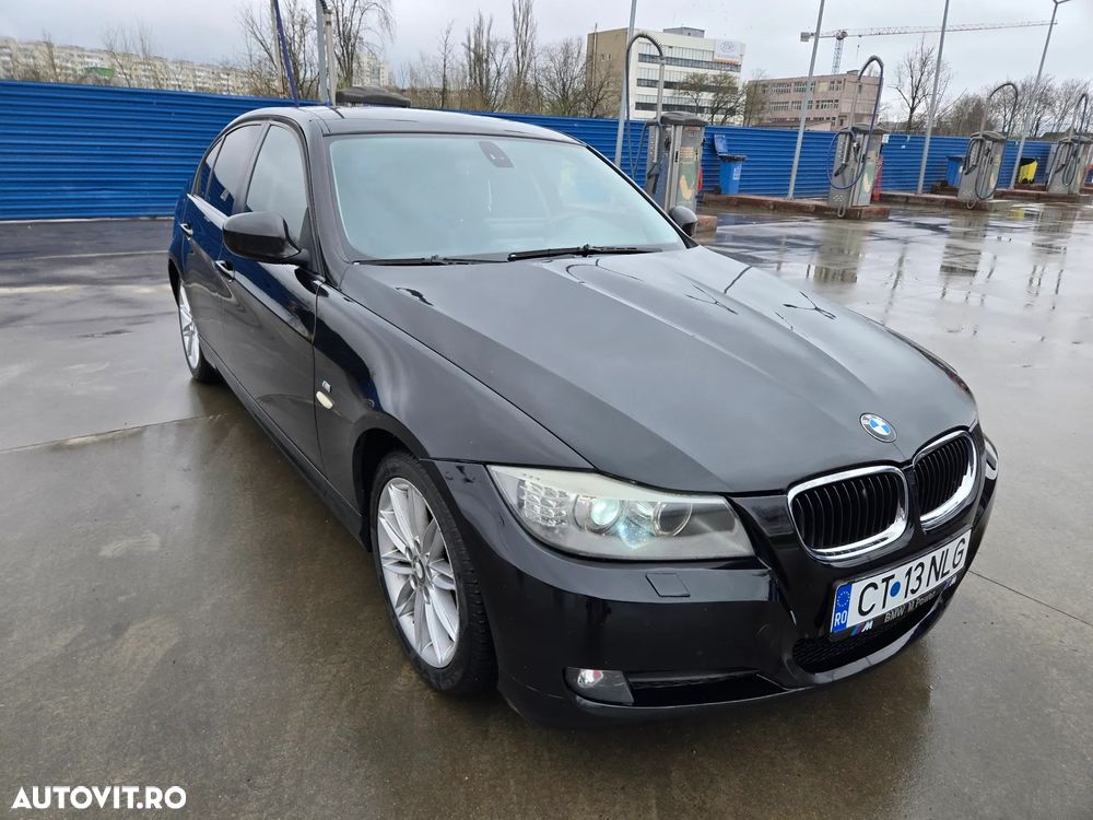 BMW Seria 3 318i - 6