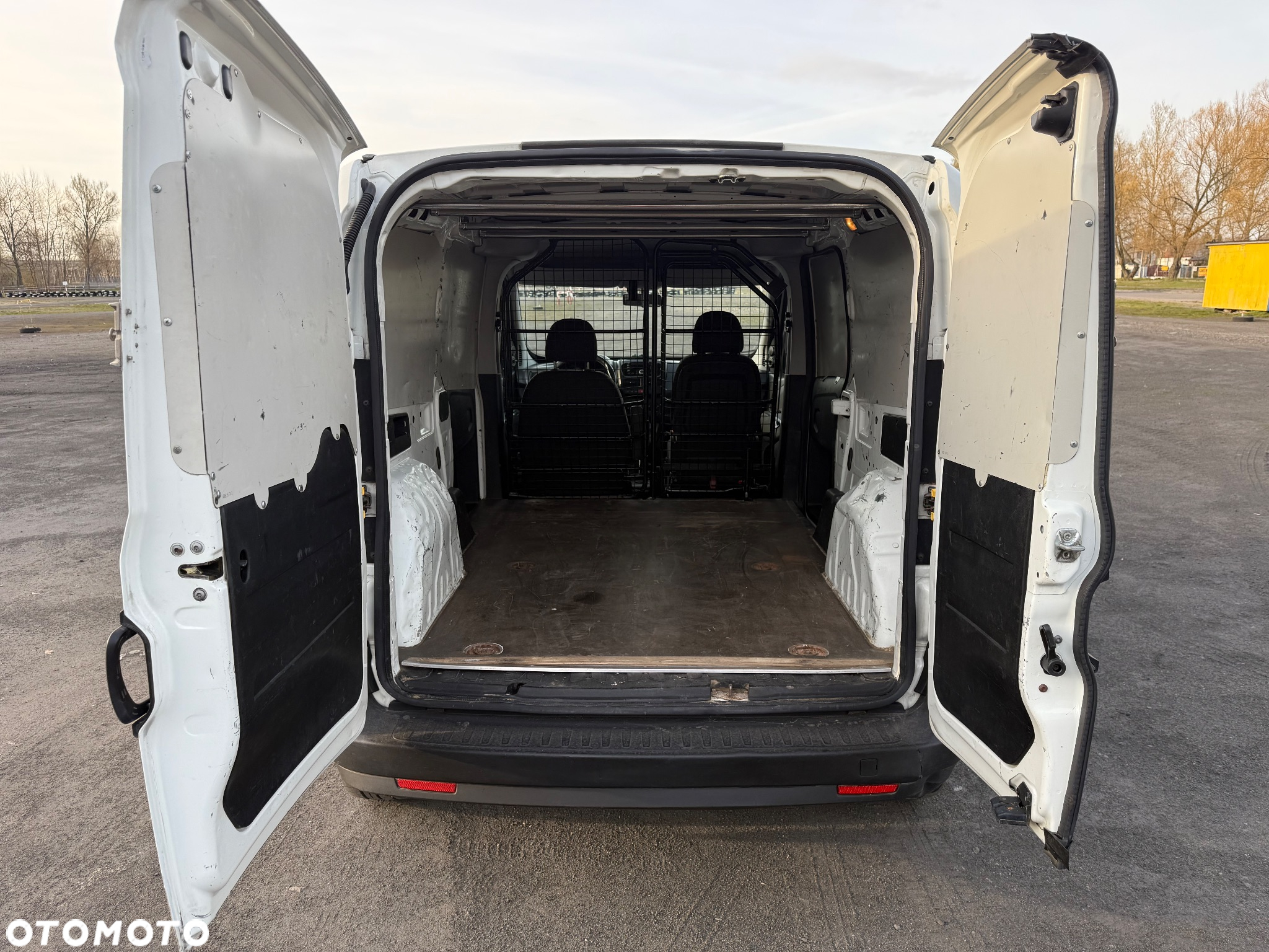 Fiat Doblo - 12