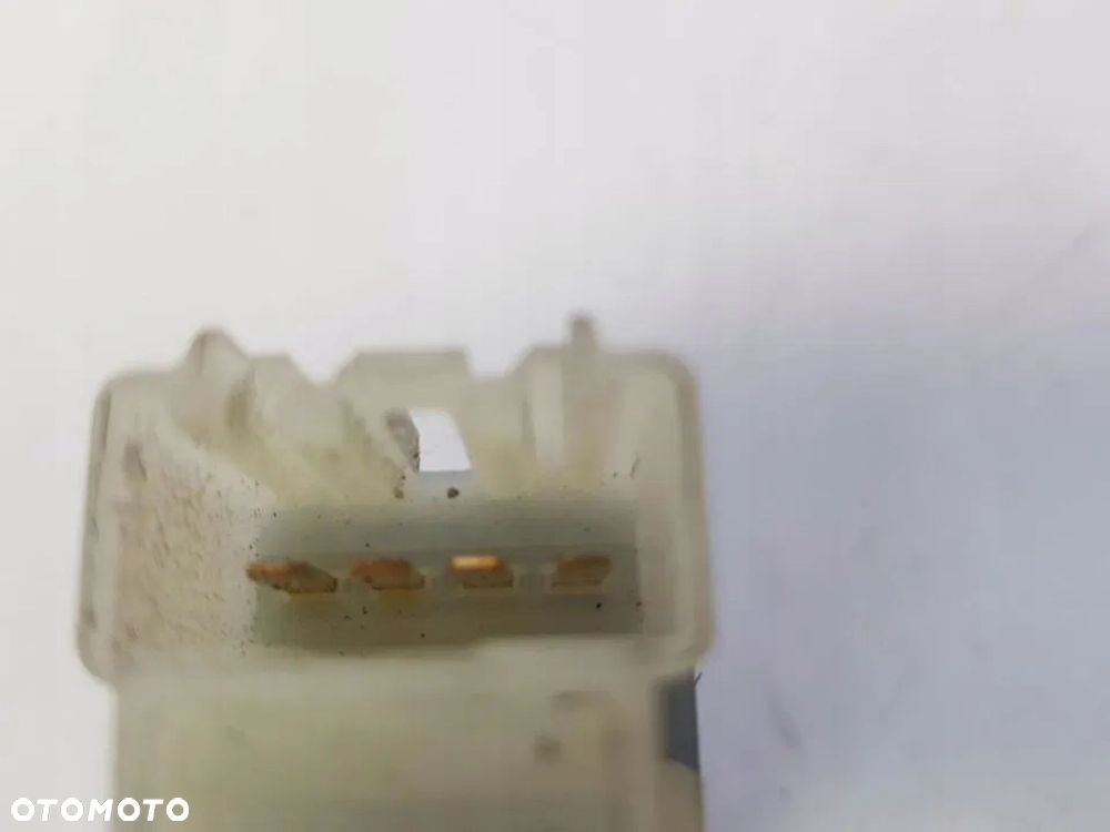 CZUJNIK ŚWIATŁA STOP PEDAŁU HAMULCA DUCATO BOXER - 5