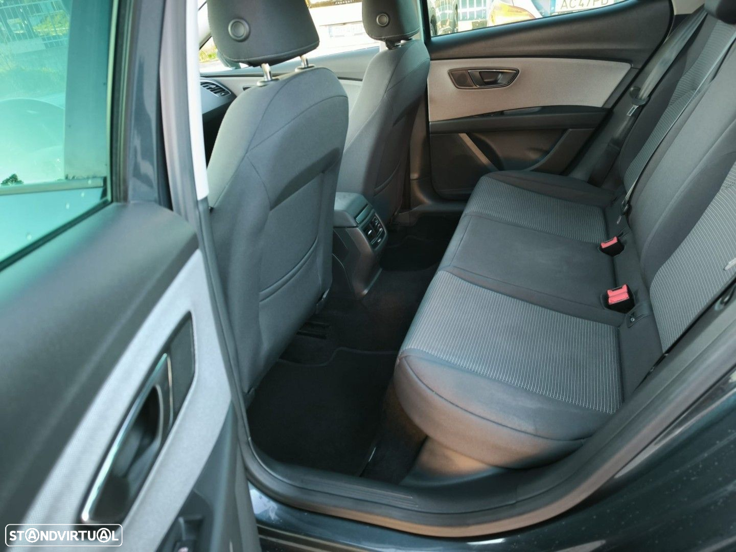 SEAT Leon 1.6 TDI Style S/S - 25