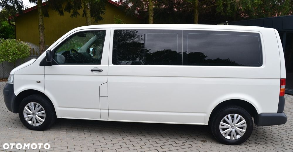Volkswagen Transporter Caravelle Lang Comfortline - 31