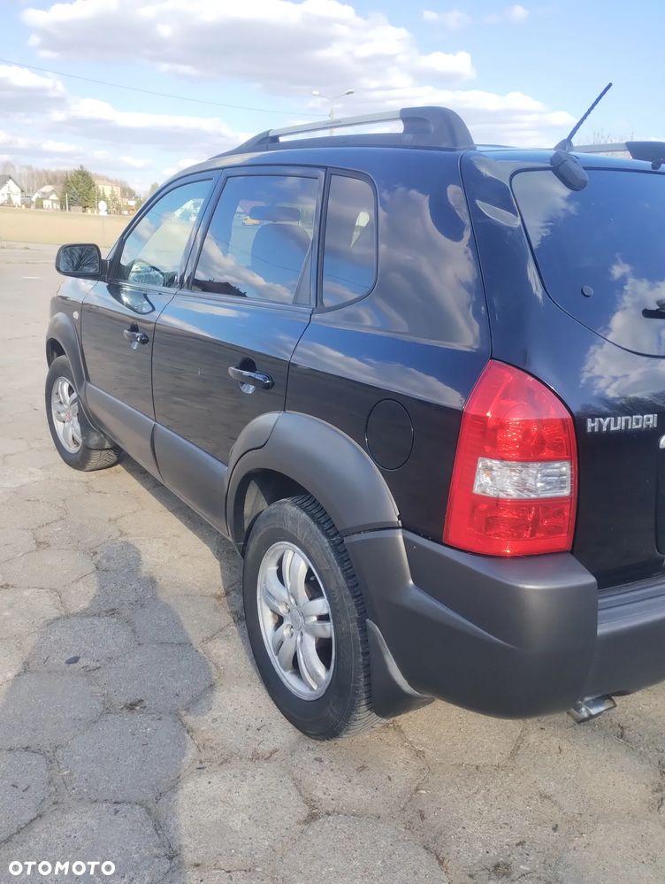 Hyundai Tucson 2.0 CRDi Premium - 4