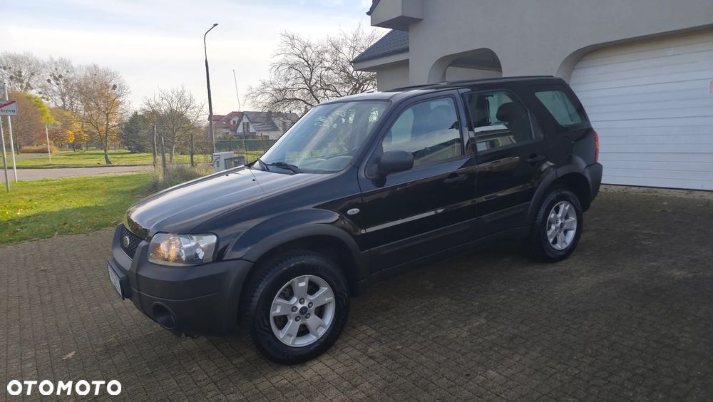 Ford Maverick Highclass - 4