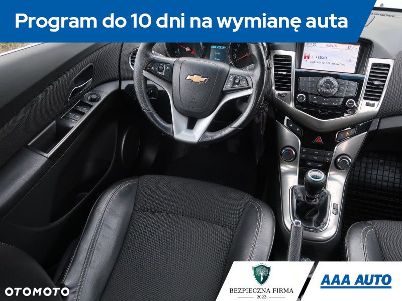 Chevrolet Cruze - 8