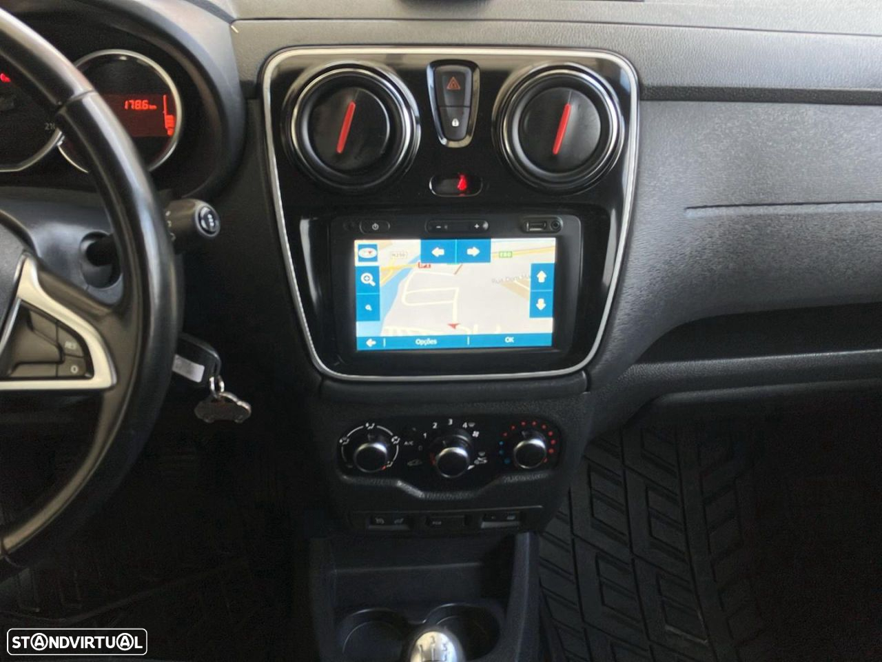 Dacia Lodgy - 11