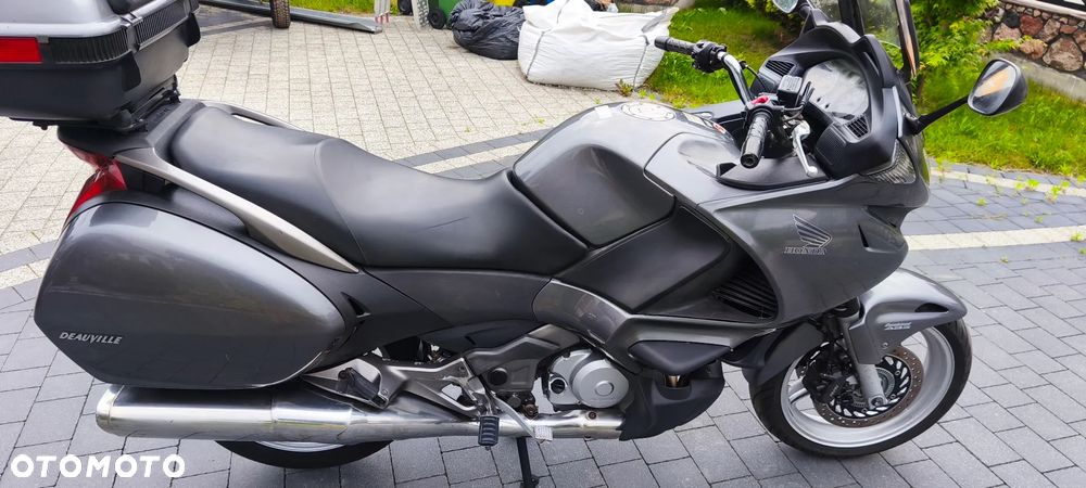 Honda Deauville - 13