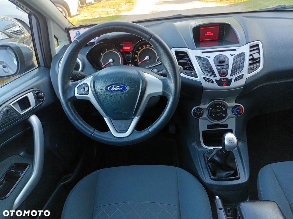 Ford Fiesta 1.25 Ghia EU5 - 18