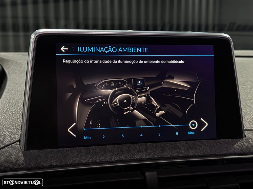 Peugeot 3008 1.2 PureTech Allure EAT8 - 23