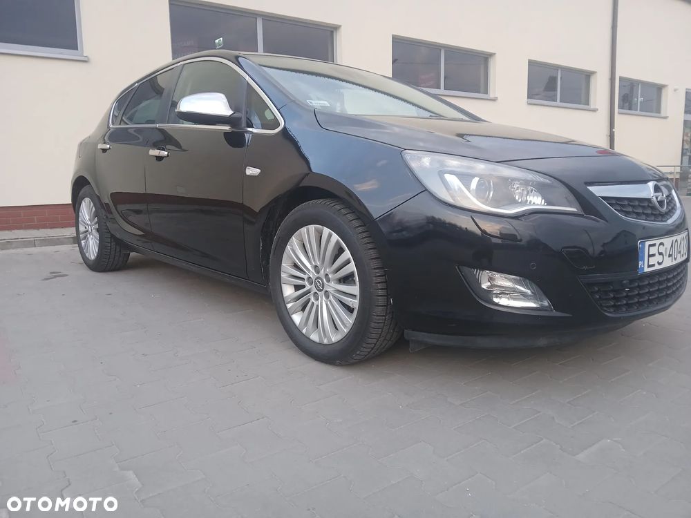 Opel Astra 1.7 CDTI DPF Cosmo - 4
