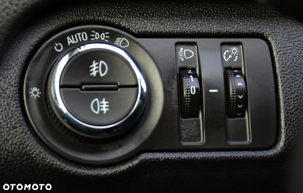 Opel Insignia 2.0 CDTI Active ecoFLEX S&S - 18