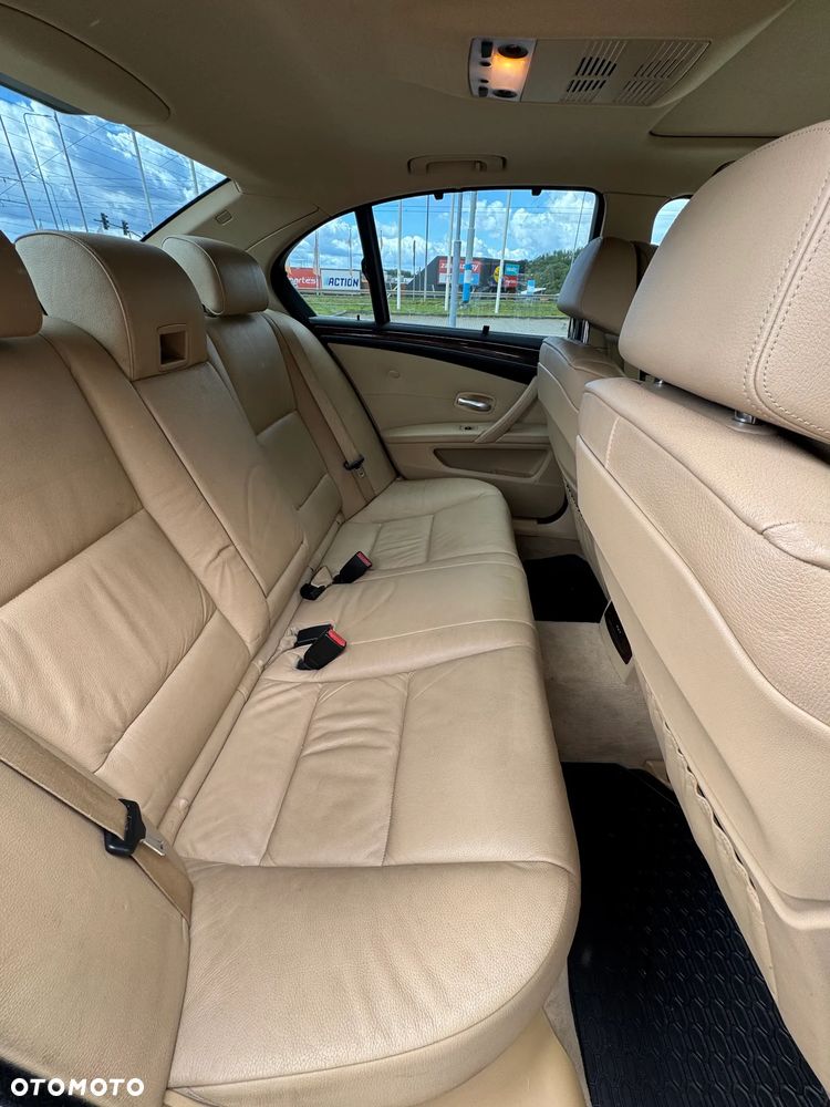 BMW Seria 5 - 10