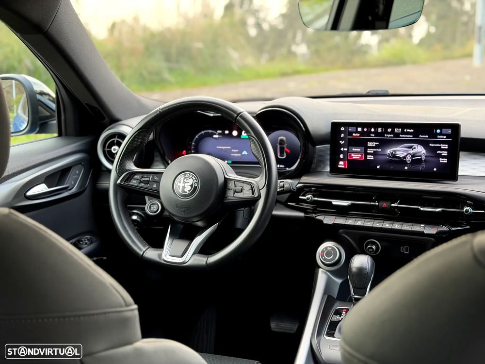 Alfa Romeo Tonale 1.3 Plug-In Hybrid TI e-AWD - 19