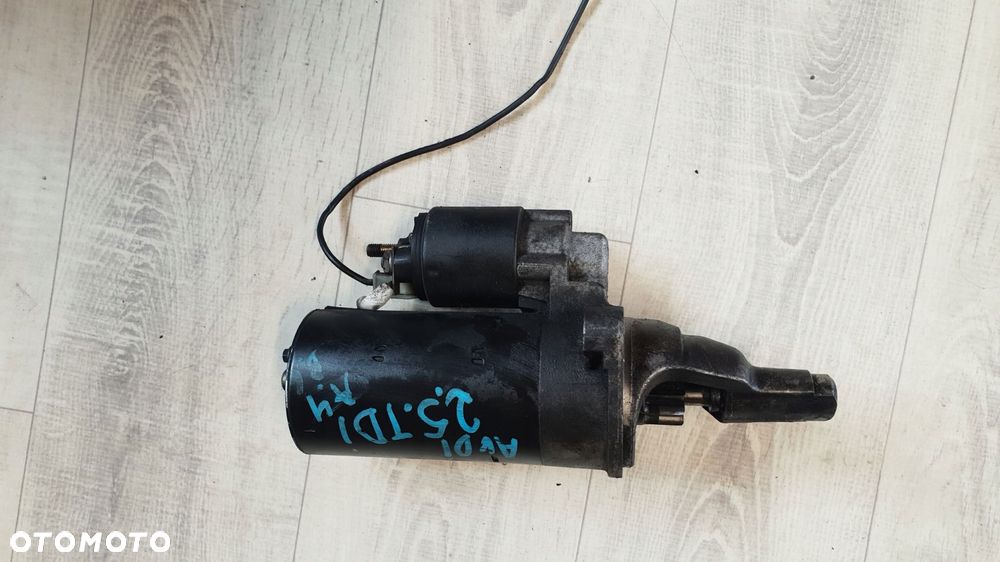 rozrusznik audi a4 2.5 tdi - 1