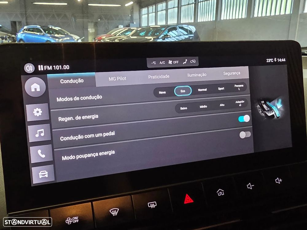 MG MG4 51 kWh Standard - 16