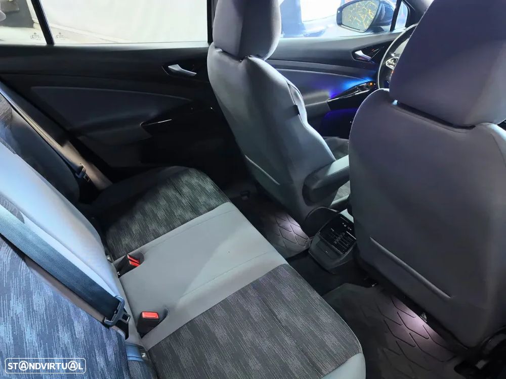 VW ID.4 52 kWh Pure Performance - 11