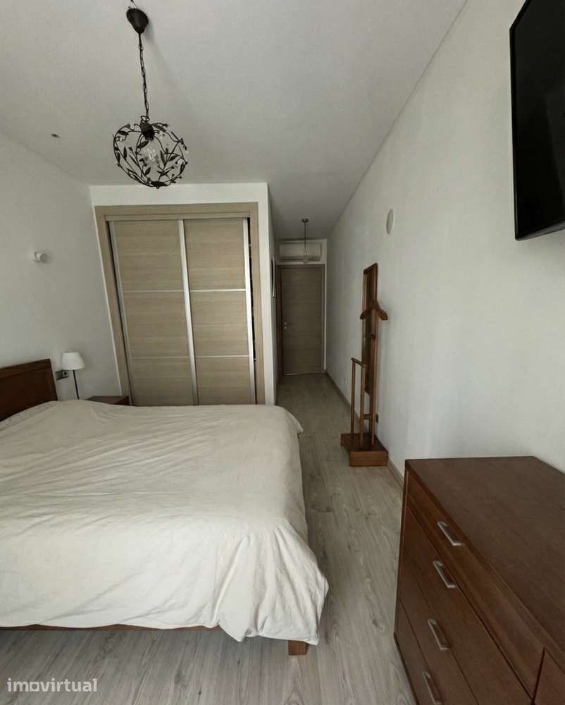 T3 com duas casas de banho | vende o próprio - Grande imagem: 4/10