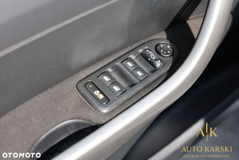 Peugeot 308 - 18